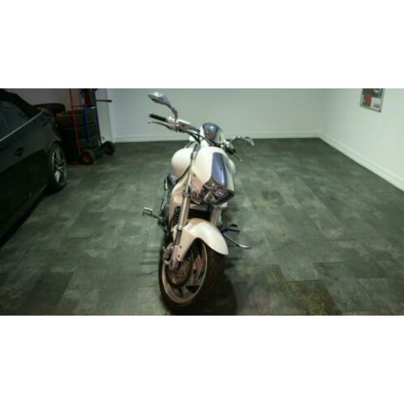 Suzuki Intruder VZR 1800