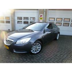 Opel Insignia 1.6 BUSINESS (bj 2009)