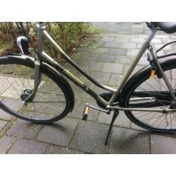 Damesfiets Locomotief van 28 inch 3 Versnellingen.