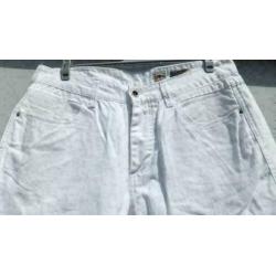 JACK&JONES witte spijker bermuda mt XL