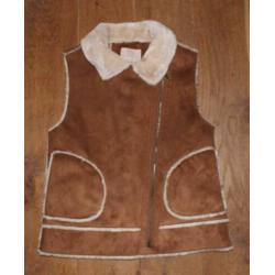 Suede bodywarmer van Zara 152