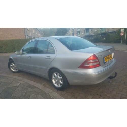 Mercedes C-Klasse C180 Sedan AUT 2001 Grijs LPG G3 GAS