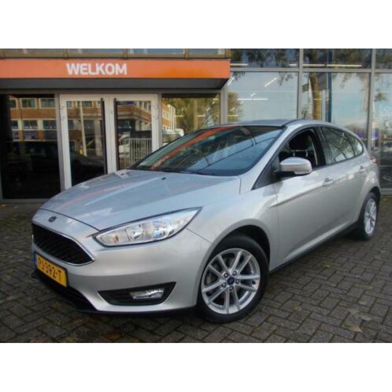 Ford Focus 1.5 TDCi 120pk TREND Business 5drs NAVI!