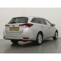 Toyota Auris Touring Sports 1.8 Hybrid Dynamic | Navi