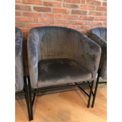 3x WOOOD Denver velvet grijze stoelen / h 79, b 60, d 58.