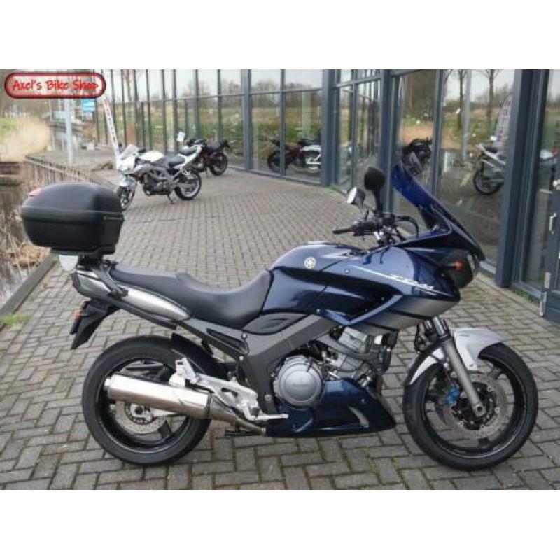 YAMAHA TDM 900 (bj 2006)