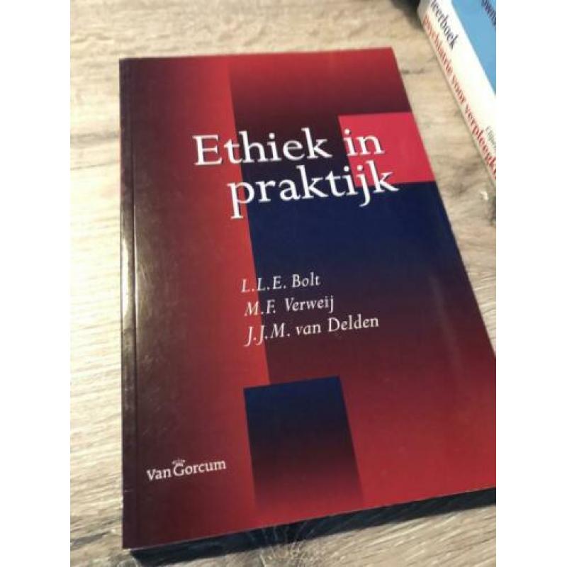 Hbo-V studieboeken