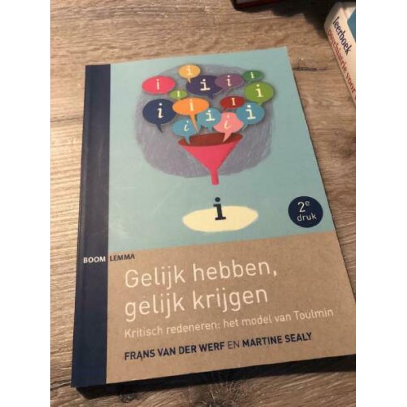 Hbo-V studieboeken