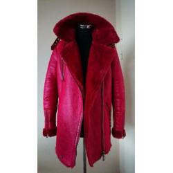 Rode leer look gevoerde winterjas van Berskha mt S