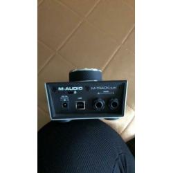 Interface M-TRACK hub