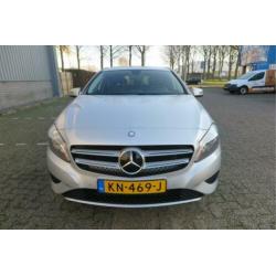Mercedes-Benz A-Klasse 180 Ambition Style Automaat /Navi/Led