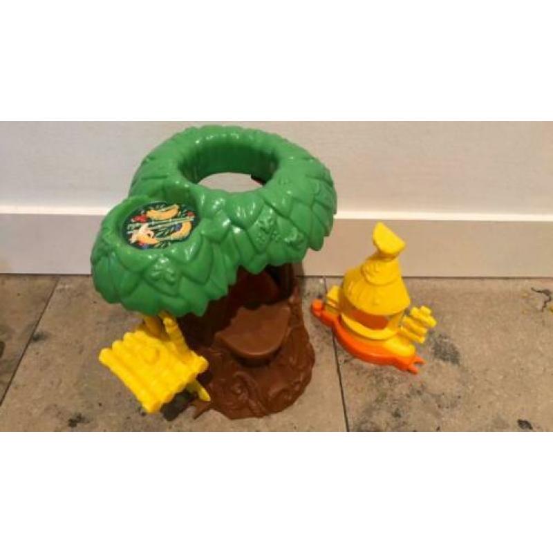 Little People Dieren Boomhut glijbaan 3 dieren ZGAN (€40)