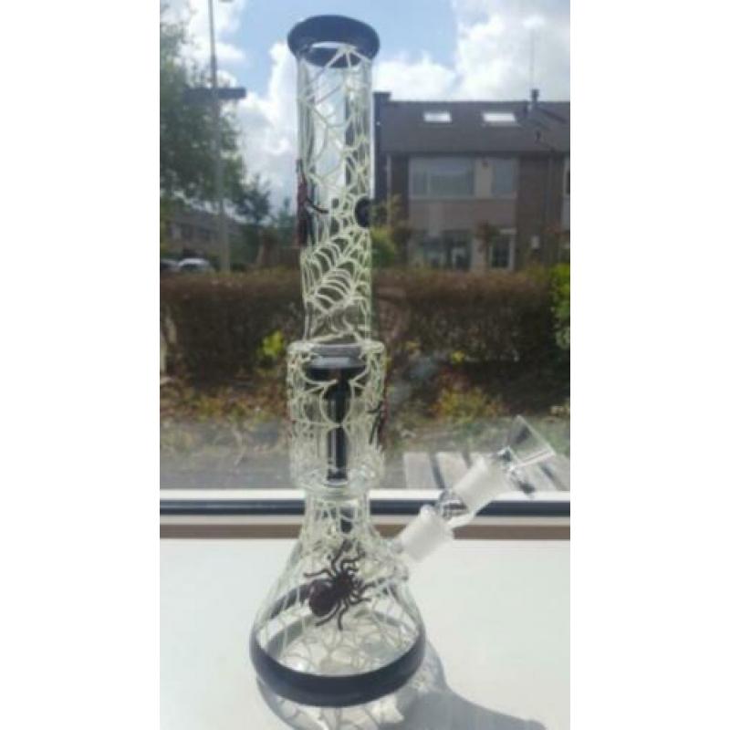 Bong Bongo Waterpijp Spider
