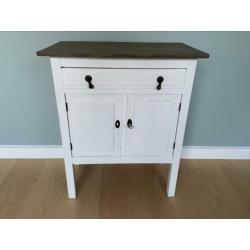 Klein dressoir/tv kastje