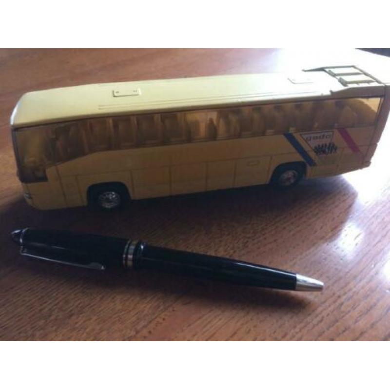 GADO stadsbus miniatuur speelgoed