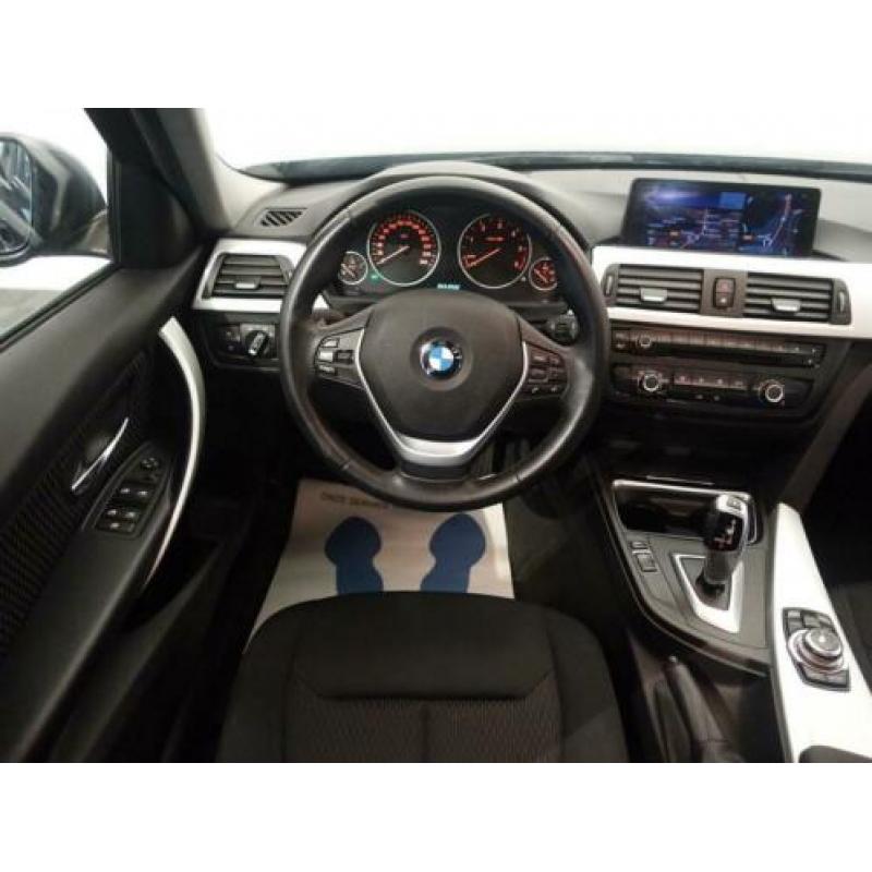 BMW 3 Serie Sedan 320D EFFICIENTDYNAMICS HIGH EXECUTIVE Aut8
