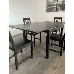 Uitschuifbare eettafel met 4 stoelen Bjursta stefan Ikea