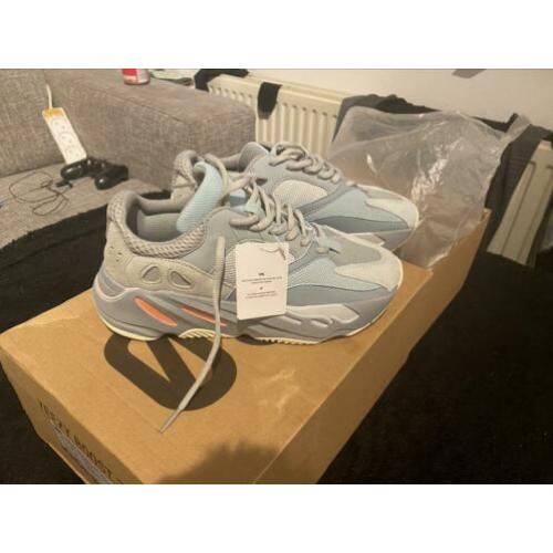 yeezy 700 inertia 1:1 maat 39 1/3