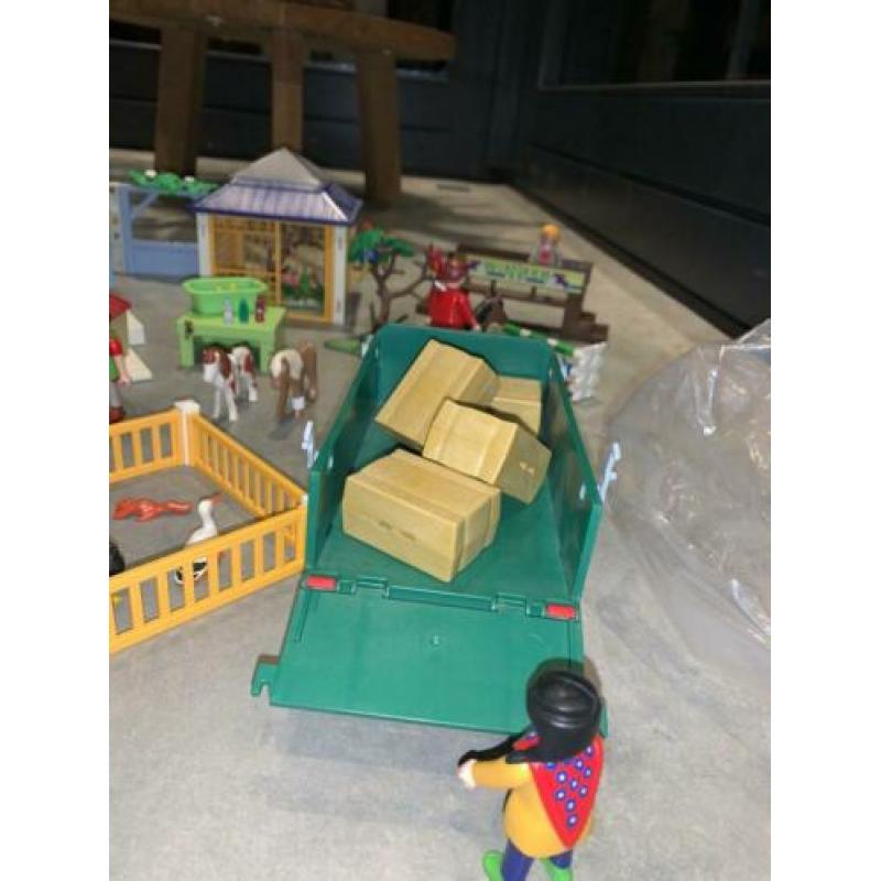 Playmobil boerderij ambulance met licht dierenkliniek
