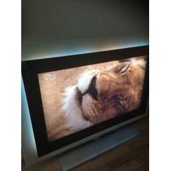 Prachtige Philips Cineos 42” Lcd Ambilight