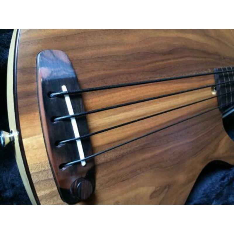 Rob Allen MB-2 fretless