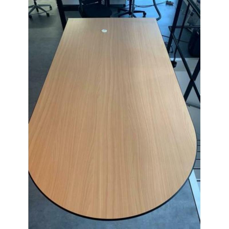 Prachtig super stevig bureau 240 x 120