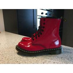 Dr. Martens 1460W Patent Lamper Red - maat 39