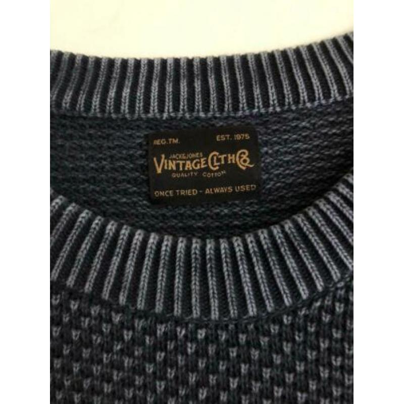 Donkerblauwe trui van Jack and Jones vintage maat L