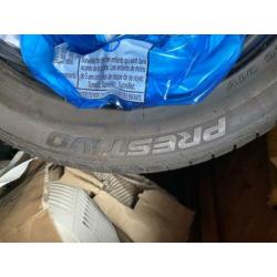 Vier zomerbanden Prestivo 205/55 R16 91V PV-S1