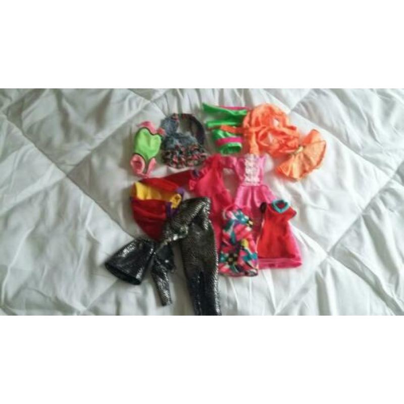 Barbie Mattel kleertjes jaren 80/90