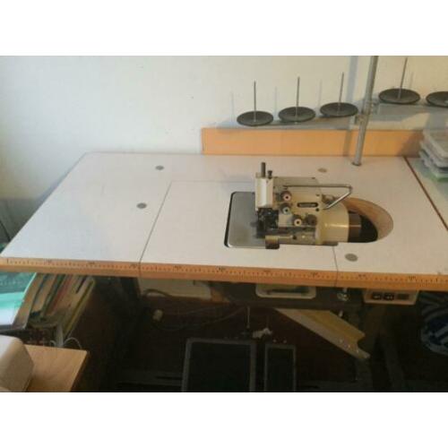 Industriele naaimachine 5draads gordijnen