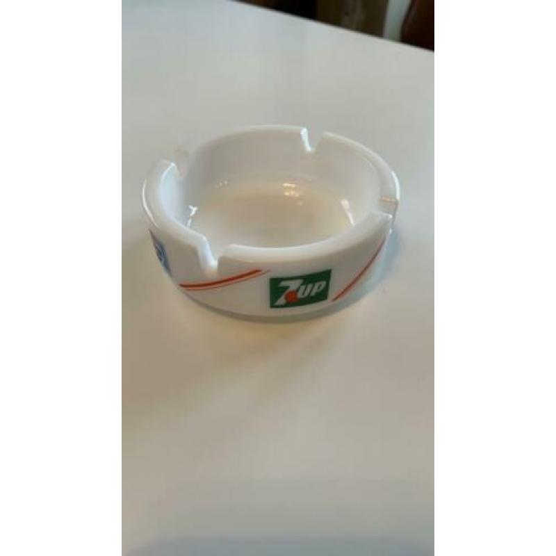 Asbak 7up Sisi Orange Royal Club Sourcy Pepsi doorsnee 11 cm