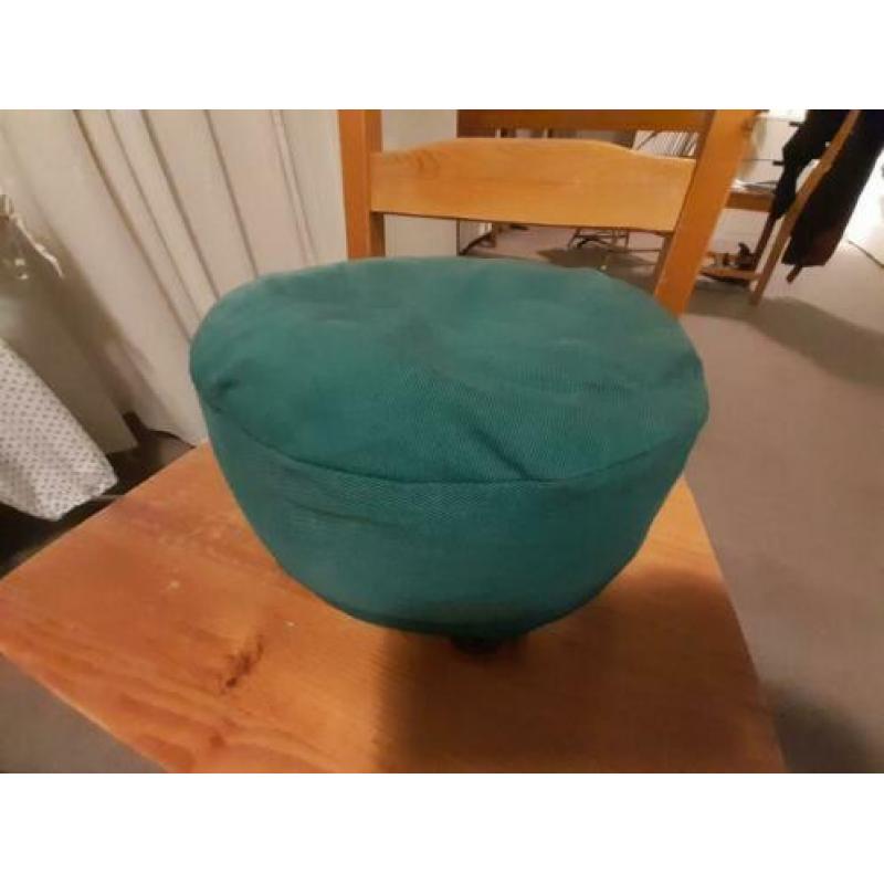 Meditatiepoef / meditatie kussen van lotus design