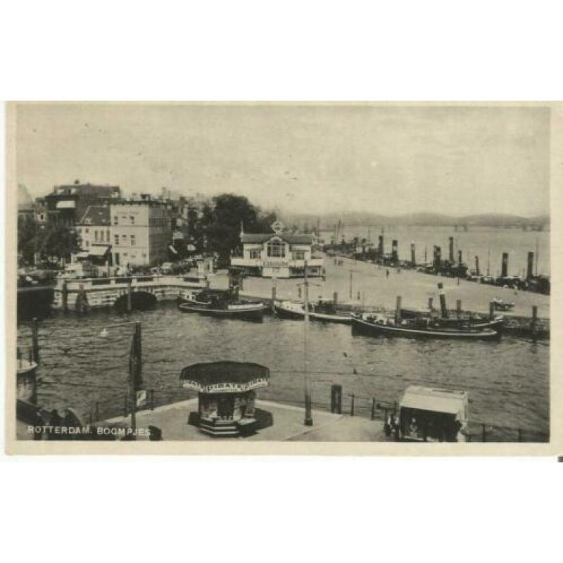 Rotterdam heel veel sleepboten Boompjes e.o. kiosken 1938