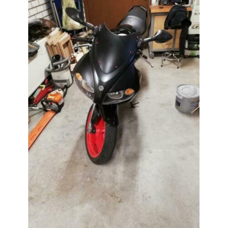 Yamaha tzr 50 2006 nieuw staat!!!!!