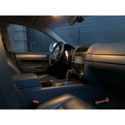 Volkswagen Touareg 3.0 V6 TDI Highline + Luchtvering + Navi