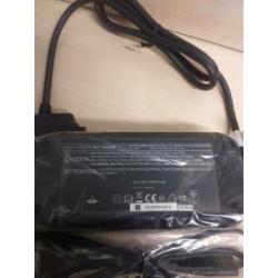 Nieuwe Shimano Steps BT-E6000/BT-E8000 acculader36V compleet
