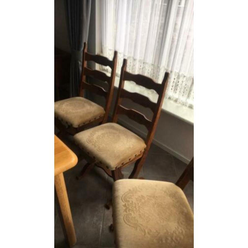 4 stoelen eiken zitting 47 hoog