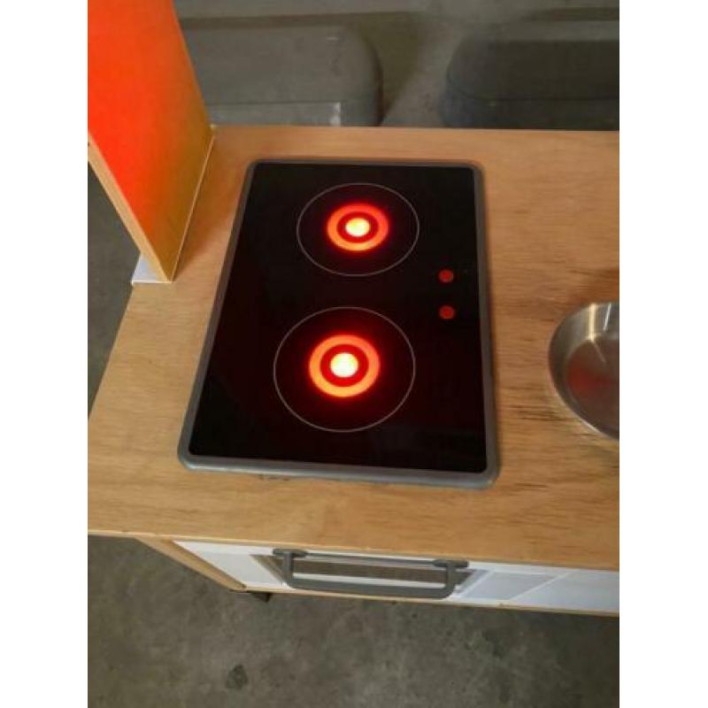 Te koop Ikea keukentje met accessoires