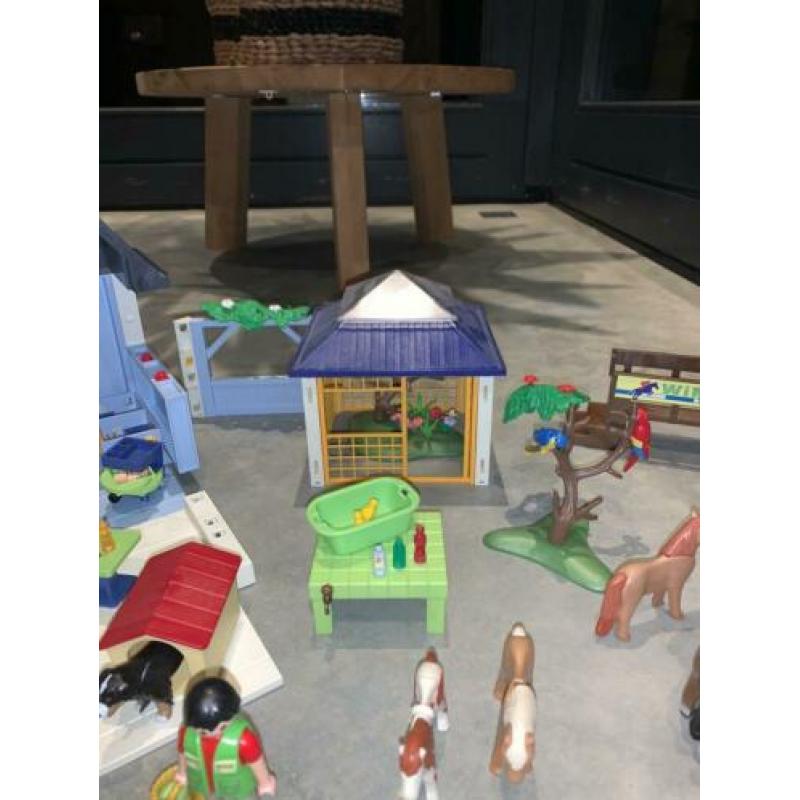 Playmobil boerderij ambulance met licht dierenkliniek