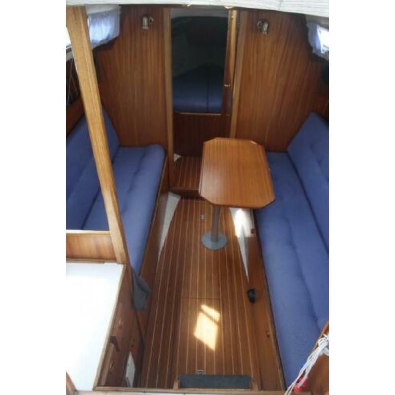 Hurley 800 (1990) zeiljacht te koop
