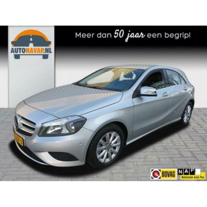 Mercedes-Benz A-Klasse 180 Ambition Style Automaat /Navi/Led