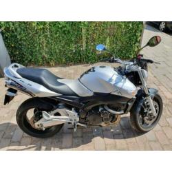 Suzuki GSR 600 Yoshimura