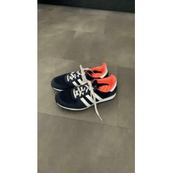 Adidas schoenen blauw roze maat 36 2/3