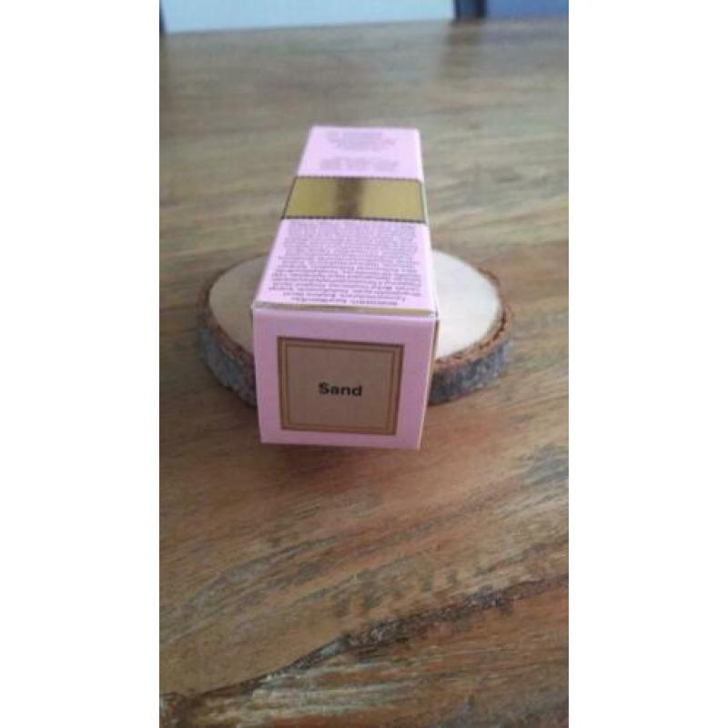 Too Faced Consealer
