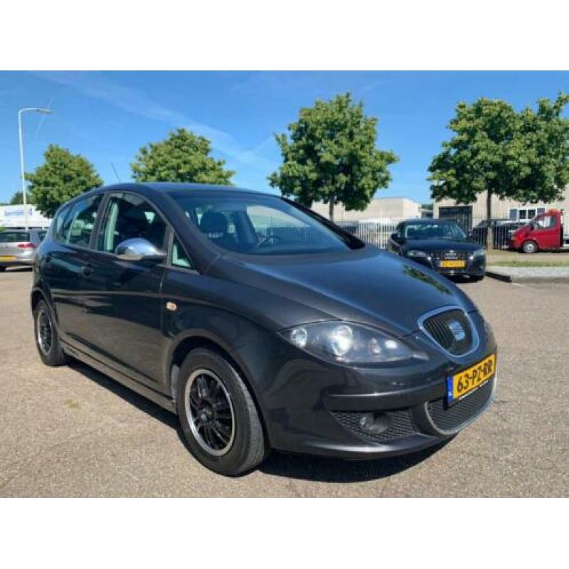 SEAT Altea 1.6 Reference 5D NAP AIRCO ELEK.RAMEN NIEUWE APK