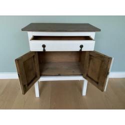 Klein dressoir/tv kastje