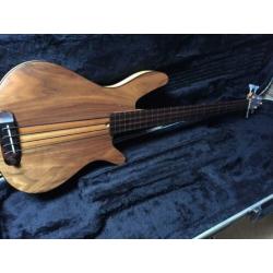 Rob Allen MB-2 fretless