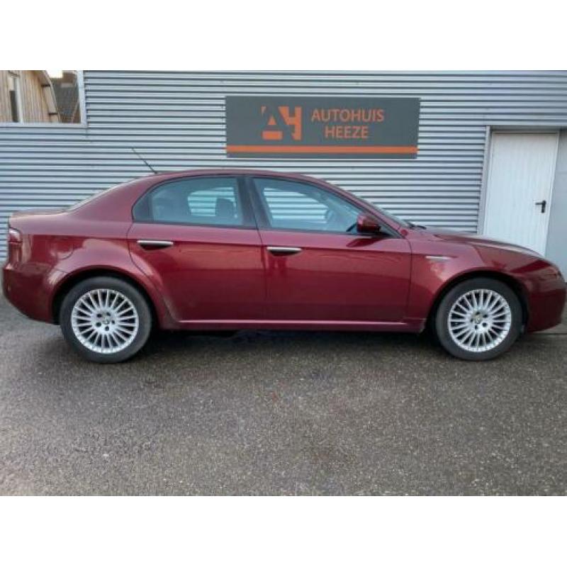 Alfa Romeo 159 1.9 JTD Distinctive 150 PK! *APK*CRUISE*AIRCO