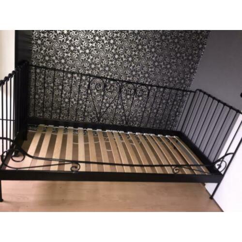 Zwart meisjes bed incl lattenbodem